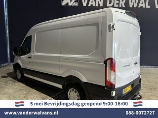 Ford Transit 2.0 TDCI L2H2 Euro6 Airco | Cruisecontrol | 2450kg Trekhaak | Verwarmde voorruit | Parkeersensore...
