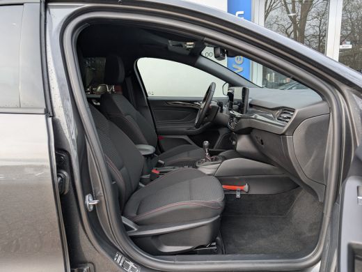 Ford FOCUS Wagon 1.0 EcoBoost Hybrid ST Line | Camera | Winterpack| Parkingpack | Fabrieksgarantie tot 19-6-2025 ActivLease financial lease