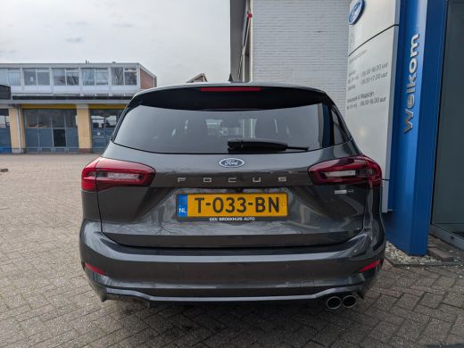 Ford FOCUS Wagon 1.0 EcoBoost Hybrid ST Line | Camera | Winterpack| Parkingpack | Fabrieksgarantie tot 19-6-2025 ActivLease financial lease