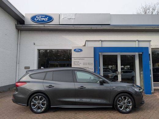 Ford FOCUS Wagon 1.0 EcoBoost Hybrid ST Line | Camera | Winterpack| Parkingpack | Fabrieksgarantie tot 19-6-2025 ActivLease financial lease