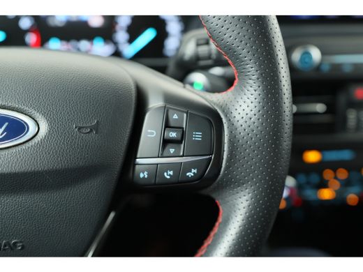 Ford FOCUS Wagon 1.0 EcoBoost ST Line Business | Dealer Onderhouden! | Trekhaak | Winter Pack | B&O | LED | Clima ... ActivLease financial lease