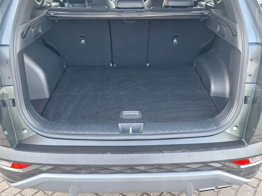 Hyundai Tucson 1.6 T-GDI PHEV Premium 4WD | Kop-Er-Af-Voordeel! | Full Options! | Rijklaarprijs! | Fabrieks-gara... ActivLease financial lease