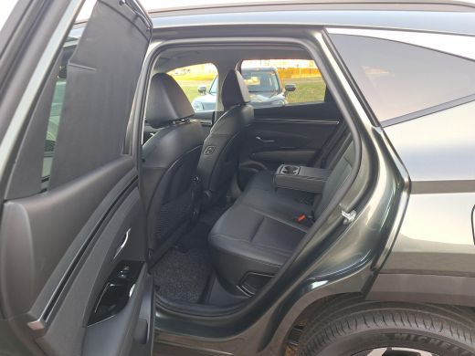 Hyundai Tucson 1.6 T-GDI PHEV Premium 4WD | Kop-Er-Af-Voordeel! | Full Options! | Rijklaarprijs! | Fabrieks-gara... ActivLease financial lease