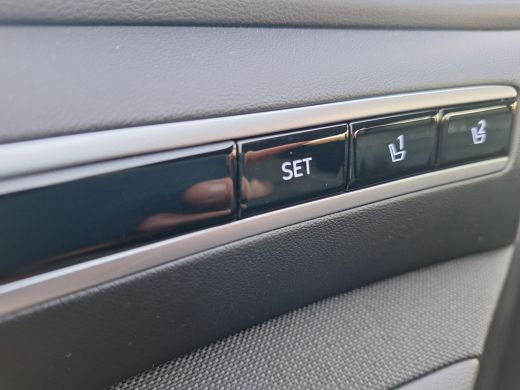 Hyundai Tucson 1.6 T-GDI PHEV Premium 4WD | Kop-Er-Af-Voordeel! | Full Options! | Rijklaarprijs! | Fabrieks-gara... ActivLease financial lease