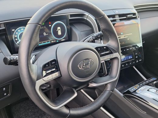 Hyundai Tucson 1.6 T-GDI PHEV Premium 4WD | Kop-Er-Af-Voordeel! | Full Options! | Rijklaarprijs! | Fabrieks-gara... ActivLease financial lease