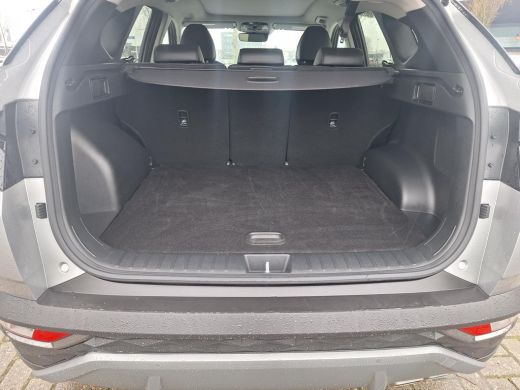 Hyundai Tucson 1.6 T-GDI PHEV Premium Sky 4WD | Kop-Er-Af-Voordeel! | Full Options! | Rijklaarprijs! | Fabrieks-... ActivLease financial lease