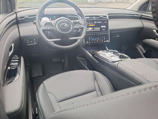 Hyundai Tucson 1.6 T-GDI PHEV Premium Sky 4WD | Kop-Er-Af-Voordeel! | Full Options! | Rijklaarprijs! | Fabrieks-... ActivLease financial lease