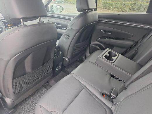 Hyundai Tucson 1.6 T-GDI PHEV Premium Sky 4WD | Kop-Er-Af-Voordeel! | Full Options! | Rijklaarprijs! | Fabrieks-... ActivLease financial lease