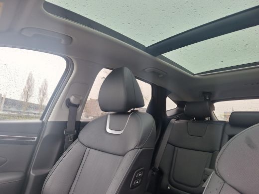 Hyundai Tucson 1.6 T-GDI PHEV Premium Sky 4WD | Kop-Er-Af-Voordeel! | Full Options! | Rijklaarprijs! | Fabrieks-... ActivLease financial lease