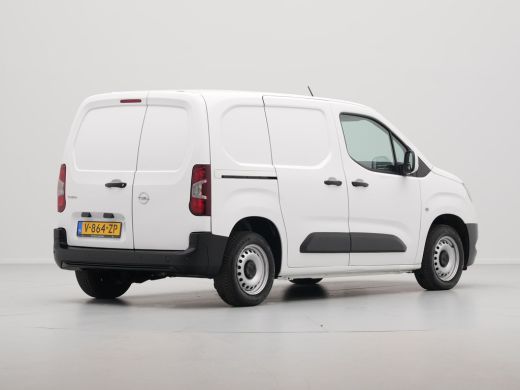 Opel Combo 1.6D 100pk L1H1 Edition Navigatie Pdc Airco Cruise ActivLease financial lease