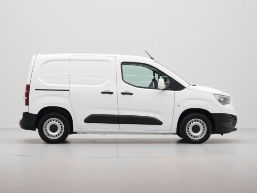 Opel Combo 1.6D 100pk L1H1 Edition Navigatie Pdc Airco Cruise ActivLease financial lease