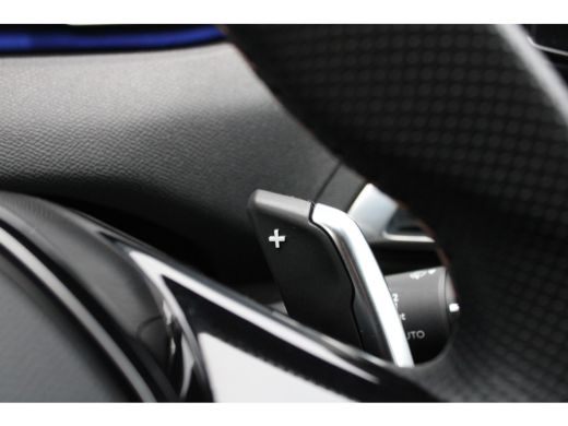 Peugeot 3008 1.2 PureTech GT | Automaat | Navigatie | Panorama/schuifdak | Camera | Alcantara | ActivLease financial lease
