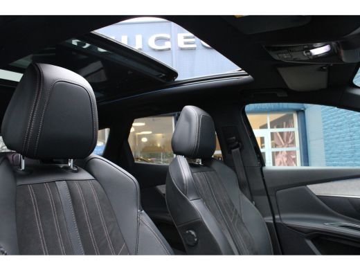 Peugeot 3008 1.2 PureTech GT | Automaat | Navigatie | Panorama/schuifdak | Camera | Alcantara | ActivLease financial lease