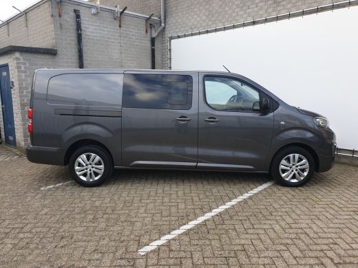 Peugeot Expert 2.0 BlueHDI 180 S&S L3 | 2 zitplaatsen rechtsvoor | Electronic climate controle | Keyless entry/s... ActivLease financial lease