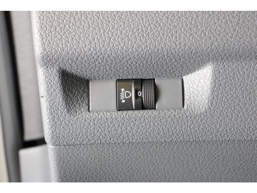 Peugeot Expert 231S 2.0 BlueHDI 120pk Premium | Navigatie | 2500KG Trekgewicht | Pack Look | Airco | Cruise Cont... ActivLease financial lease