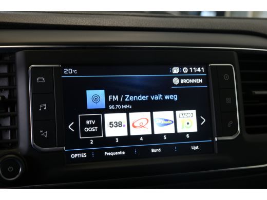 Peugeot Expert 231S 2.0 BlueHDI 120pk Premium | Navigatie | 2500KG Trekgewicht | Pack Look | Airco | Cruise Cont... ActivLease financial lease