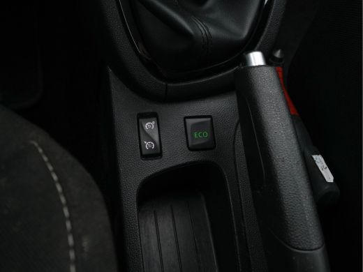 Renault Clio Estate 0.9 TCe Limited *NAVI-FULLMAP | KEYLESS | AIRCO | CARPLAY | PDC | BASS-REFLEX-AUDIO | COMF... ActivLease financial lease