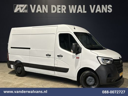Renault Master 2.3 dCi 135pk L2H2 Euro6 Airco | Camera | Navigatie | Cruisecontrol | 2500kg Trekhaak | Bijrijder... Renault Master 2.3 dCi 135pk L2H2 Euro6 Airco | Camera | Navigatie | Cruisecontrol | 2500kg Trekhaak | Bijrijder...