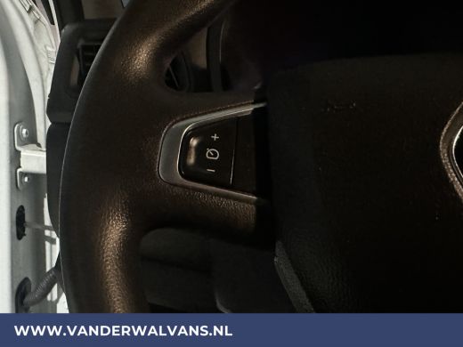 Renault Master 2.3 dCi 136pk L2H2 Euro6 Airco | Camera | Navigatie | Cruisecontrol | Trekhaak | Parkeersensoren ... ActivLease financial lease