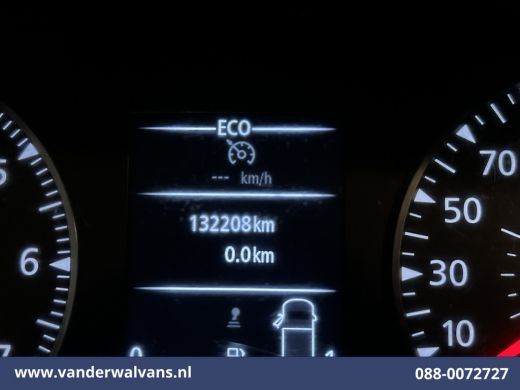 Renault Master 2.3 dCi 135pk L2H2 Euro6 Airco | Camera | Navigatie | Cruisecontrol | 2500kg Trekhaak | Bijrijder... ActivLease financial lease