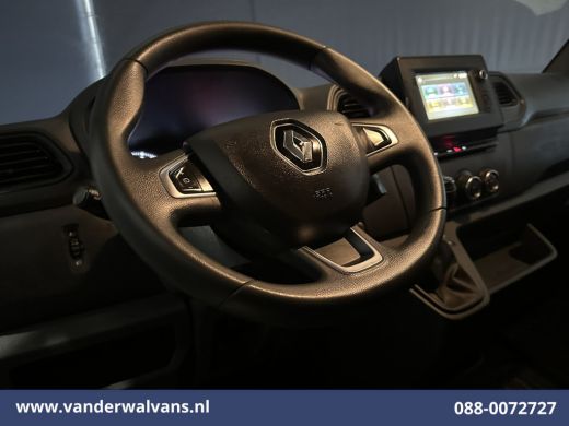 Renault Master 2.3 dCi 135pk L2H2 Euro6 Airco | Camera | Navigatie | Cruisecontrol | 2500kg Trekhaak | Bijrijder... ActivLease financial lease