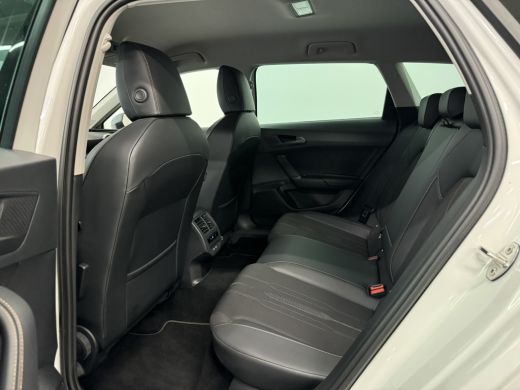 Seat Leon Sportstourer 1.5 eTSI Business Edition | Airco (automatisch) | Apple Carplay/Android Auto|telefoonintegratie p... ActivLease financial lease
