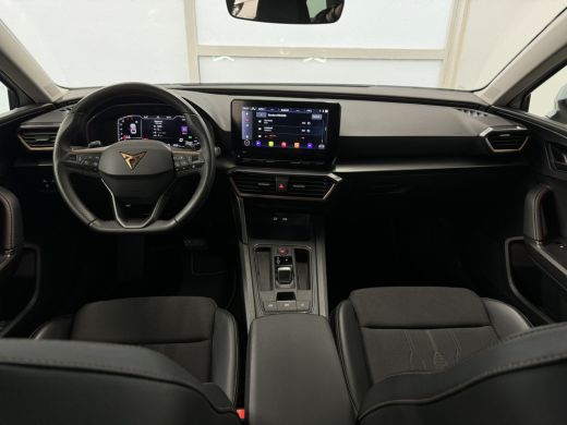 Seat Leon Sportstourer 1.5 eTSI Business Edition | Airco (automatisch) | Apple Carplay/Android Auto|telefoonintegratie p... ActivLease financial lease