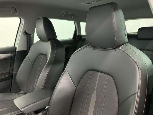 Seat Leon Sportstourer 1.5 eTSI Business Edition | Airco (automatisch) | Apple Carplay/Android Auto|telefoonintegratie p... ActivLease financial lease
