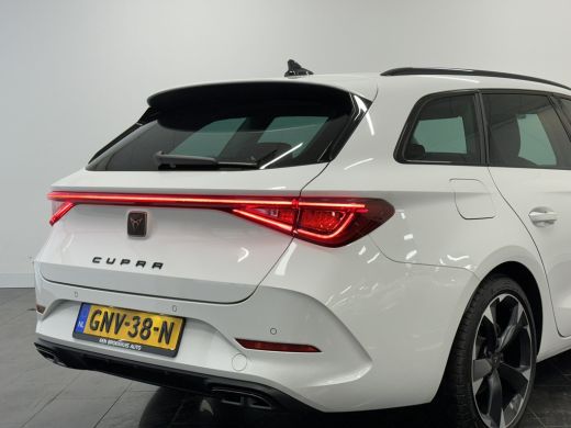 Seat Leon Sportstourer 1.5 eTSI Business Edition | Airco (automatisch) | Apple Carplay/Android Auto|telefoonintegratie p... ActivLease financial lease