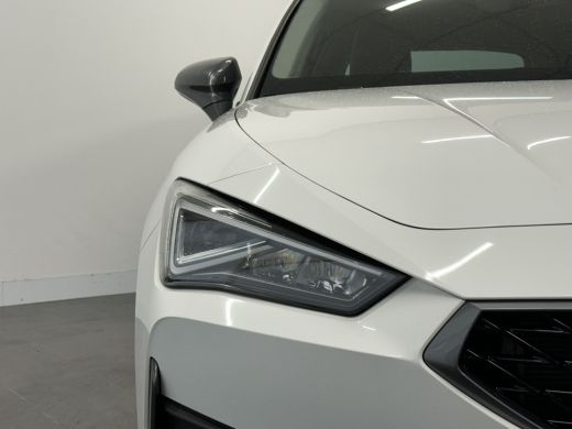 Seat Leon Sportstourer 1.5 eTSI Business Edition | Airco (automatisch) | Apple Carplay/Android Auto|telefoonintegratie p... ActivLease financial lease