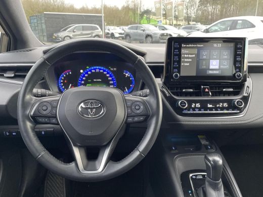Toyota Corolla Touring Sports 2.0 Hybrid Dynamic **APPLE CARPLAY/ PARKEERSENSOREN/ 36 MAANDEN GARANTIE** ActivLease financial lease