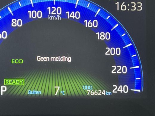 Toyota Corolla Touring Sports 2.0 Hybrid Dynamic **APPLE CARPLAY/ PARKEERSENSOREN/ 36 MAANDEN GARANTIE** ActivLease financial lease