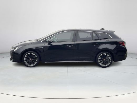 Toyota Corolla Touring Sports 2.0 Hybrid GR-Sport **TREKHAAK/ APPLE CARPLAY/ 36 MAANDEN GARANTIE** ActivLease financial lease