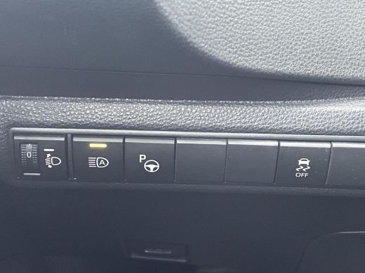 Toyota Corolla Touring Sports 2.0 Hybrid GR-Sport **TREKHAAK/ APPLE CARPLAY/ 36 MAANDEN GARANTIE** ActivLease financial lease