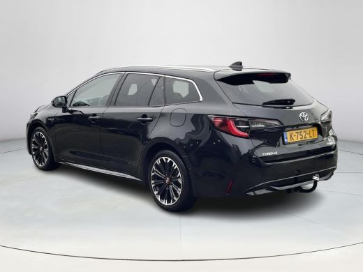 Toyota Corolla Touring Sports 2.0 Hybrid GR-Sport **TREKHAAK/ APPLE CARPLAY/ 36 MAANDEN GARANTIE** ActivLease financial lease