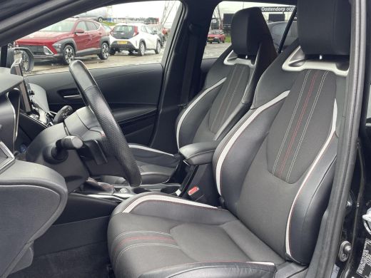 Toyota Corolla Touring Sports 2.0 Hybrid GR-Sport **TREKHAAK/ APPLE CARPLAY/ 36 MAANDEN GARANTIE** ActivLease financial lease