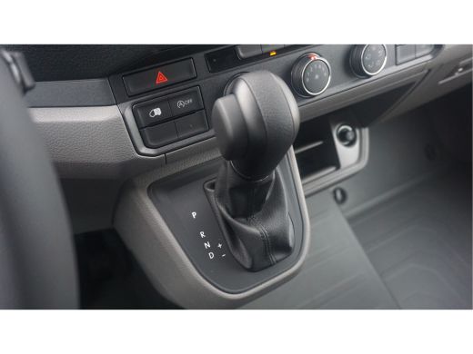 Volkswagen Crafter 30 2.0 TDI L3H2 Trendline 30 2.0 TDI L3H2 Trendline 140 pk Automaat, Airco, App Connect, Achterui... ActivLease financial lease