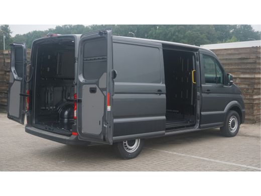 Volkswagen Crafter 30 2.0 TDI L3H2 Trendline 30 2.0 TDI L3H2 Trendline 140 pk Automaat, Airco, App Connect, Achterui... ActivLease financial lease