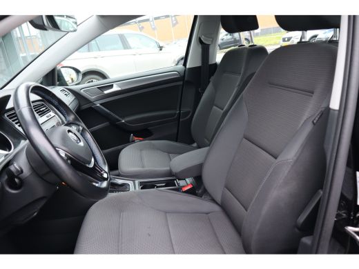 Volkswagen e-Golf E-DITION | Navigatie | Airco | Parkeersensoren | Cruise Control | ActivLease financial lease