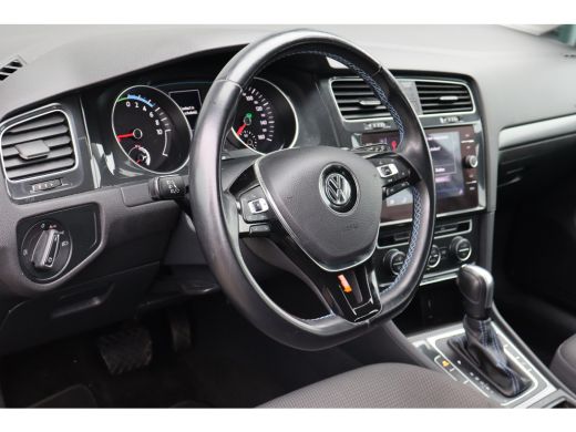 Volkswagen e-Golf E-DITION | Navigatie | Airco | Parkeersensoren | Cruise Control | ActivLease financial lease