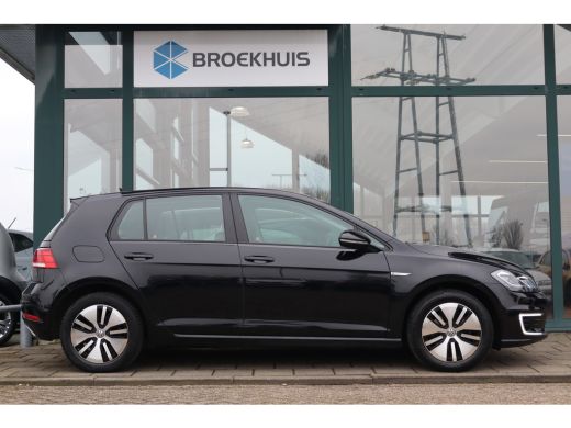 Volkswagen e-Golf E-DITION | Navigatie | Airco | Parkeersensoren | Cruise Control | ActivLease financial lease