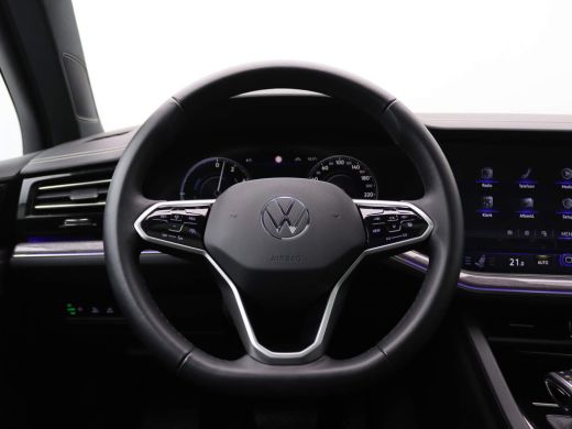 Volkswagen Touareg 3.0 TSI Ehybrid Elegance 4Motion 381PK DSG Alarm, 360gr. Camera, Luchtvering, Keyless, Massagesto... ActivLease financial lease