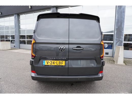 Volkswagen Transporter 2.0 TDI L2H1 30 Bulli 2.0 TDI L2H1 30 Bulli 170 pk 8-Traps Automaat, DEMO VOERTUIG ActivLease financial lease