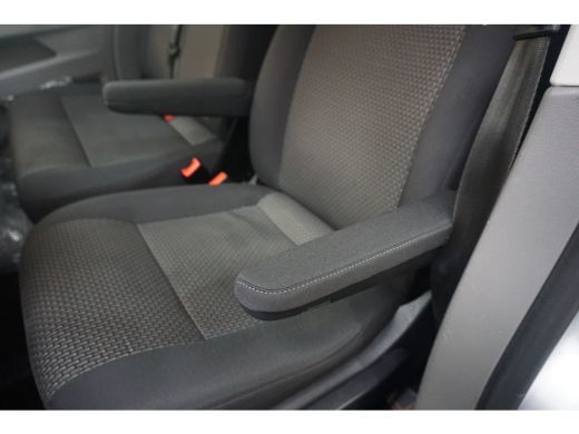 Volkswagen Transporter 2.0 TDI L2H3 28 Highline | 2 zitplaatsen rechtsvoor | Bumpers in carrosseriekleur | DAB ontvanger ActivLease financial lease