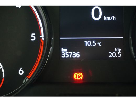 Volkswagen Transporter 2.0 TDI L2H3 28 Highline | 2 zitplaatsen rechtsvoor | Bumpers in carrosseriekleur | DAB ontvanger ActivLease financial lease