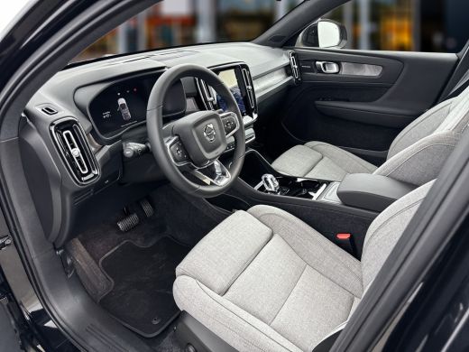 Volvo  C40 Single Motor Extended Range Ultimate | 20' | Woolblend | Getint glas | Elektr. Verstelbare Stoele... ActivLease financial lease