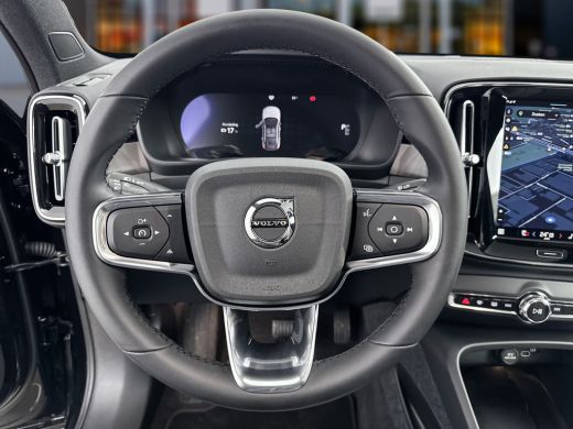 Volvo  C40 Single Motor Extended Range Ultimate | 20' | Woolblend | Getint glas | Elektr. Verstelbare Stoele... ActivLease financial lease