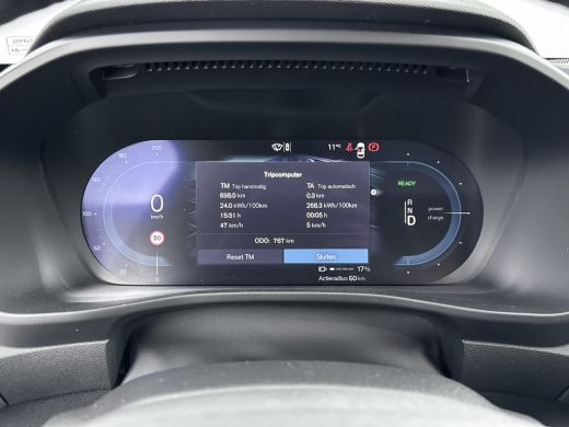 Volvo  C40 Single Motor Extended Range Ultimate | 20' | Woolblend | Getint glas | Elektr. Verstelbare Stoele... ActivLease financial lease