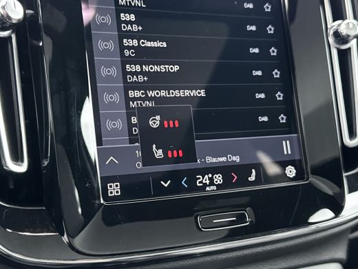 Volvo  C40 Single Motor Extended Range Ultimate | 20' | Woolblend | Getint glas | Elektr. Verstelbare Stoele... ActivLease financial lease