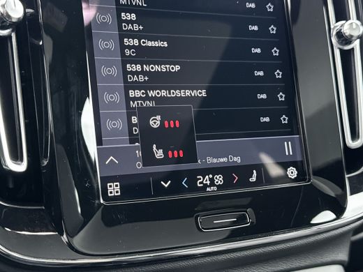 Volvo  C40 Single Motor Extended Range Ultimate | 20' | Woolblend | Getint glas | Elektr. Verstelbare Stoele... ActivLease financial lease